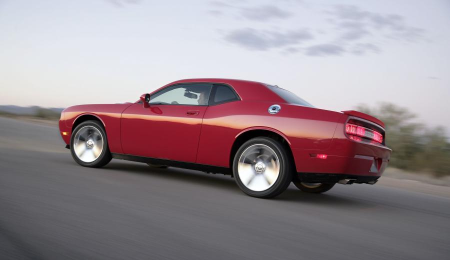  Dodge Challenger R/T 2008 года  (фото 70 из 139)